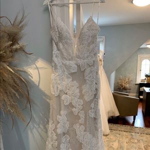 Wtoo Valenta Wedding Dress